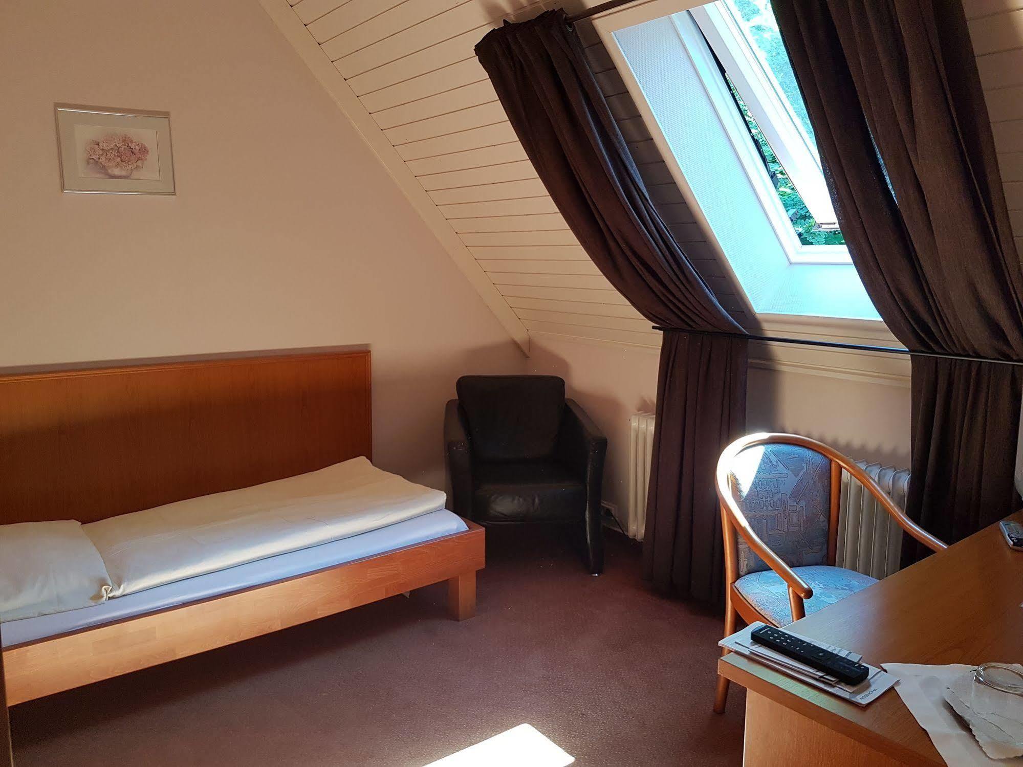 Hotel Restaurant Klostermuehle Reutlingen Eksteriør billede