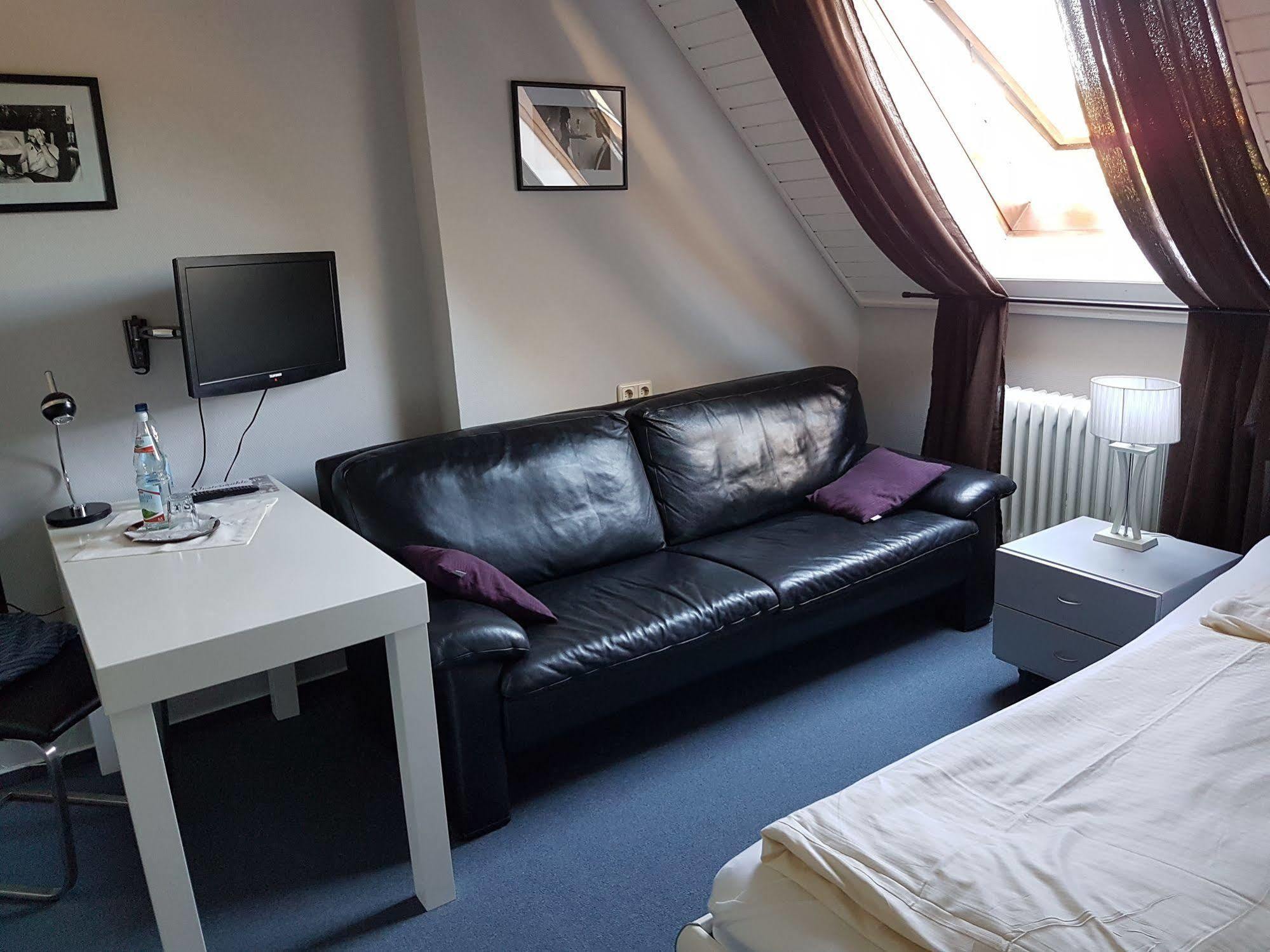 Hotel Restaurant Klostermuehle Reutlingen Eksteriør billede
