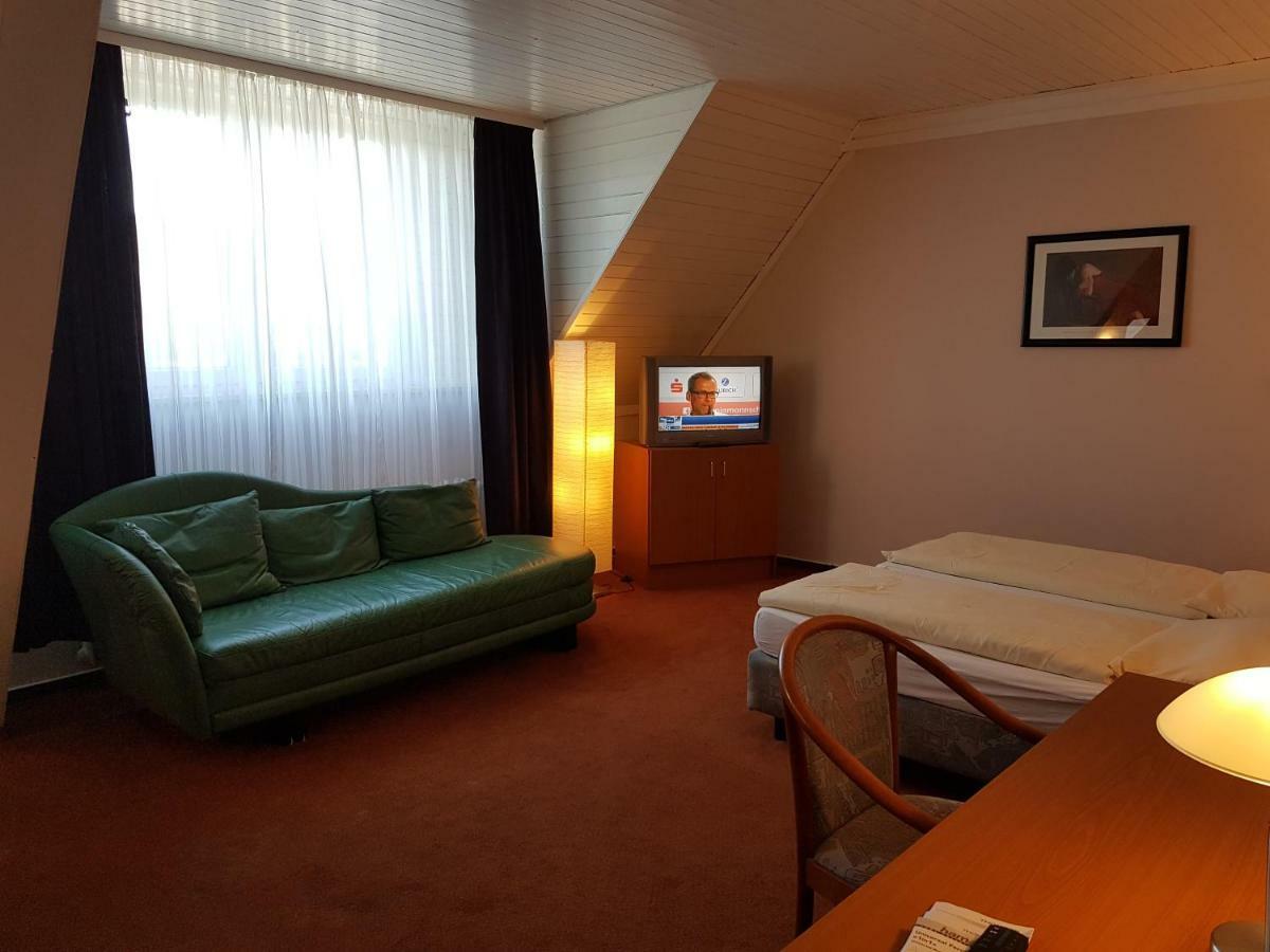 Hotel Restaurant Klostermuehle Reutlingen Eksteriør billede